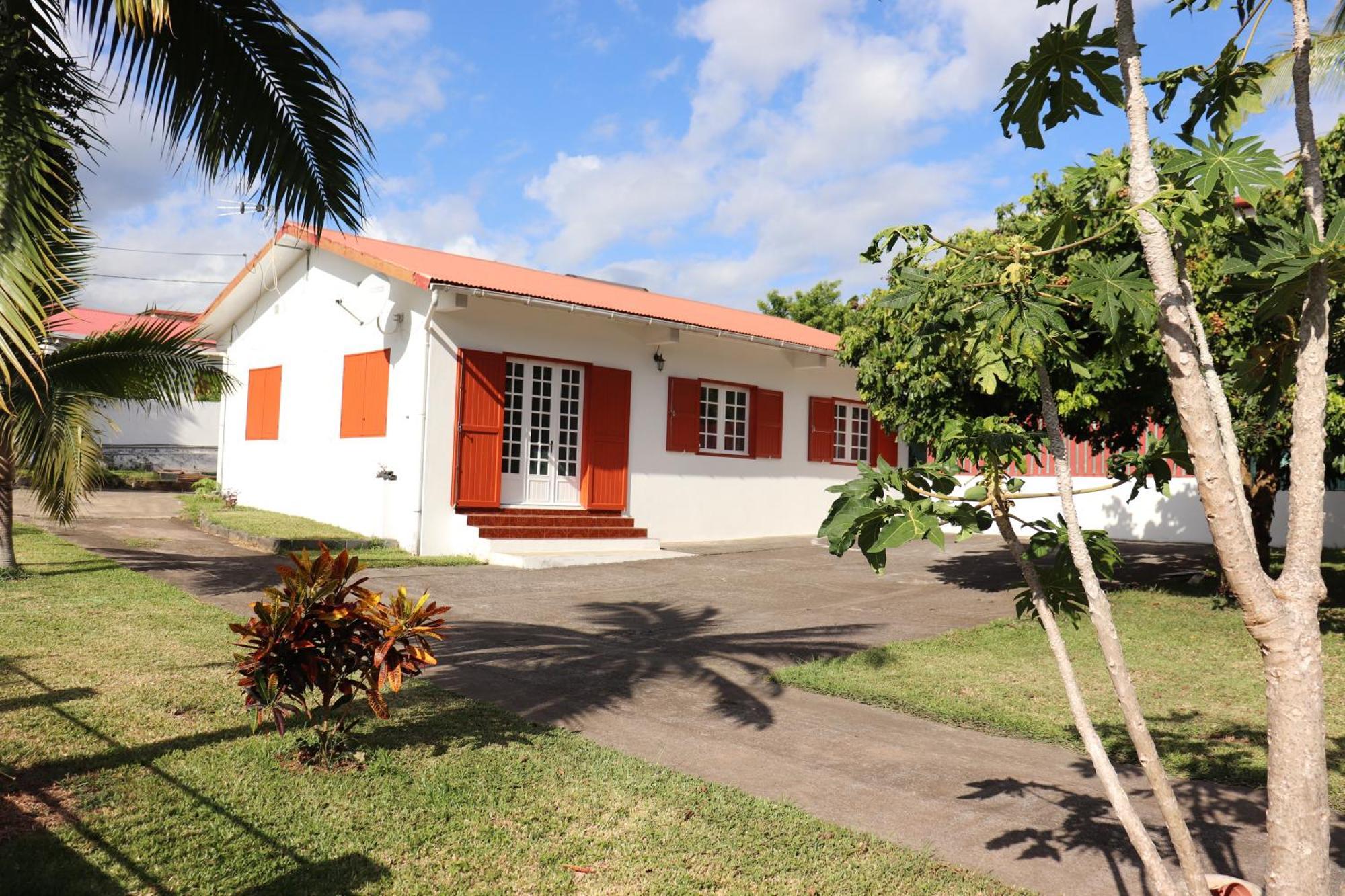 Gite Les Bananiers Villa Saint-Joseph Exterior photo